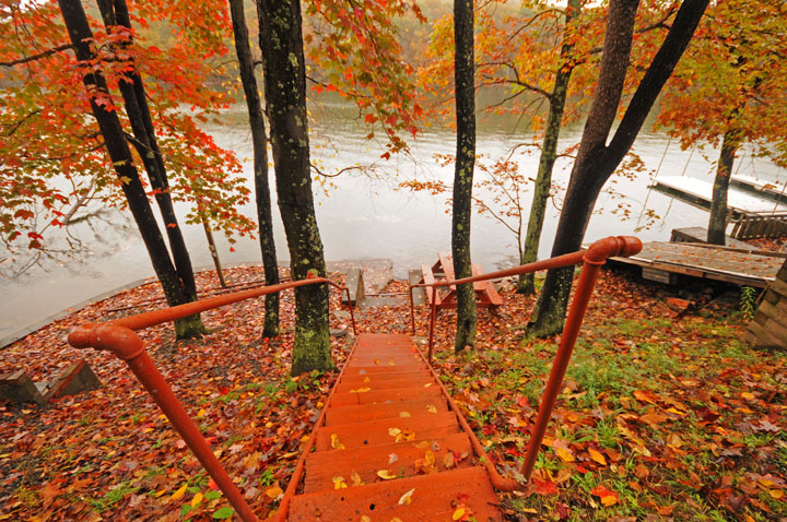 WEB RED STAIRS IN FALL